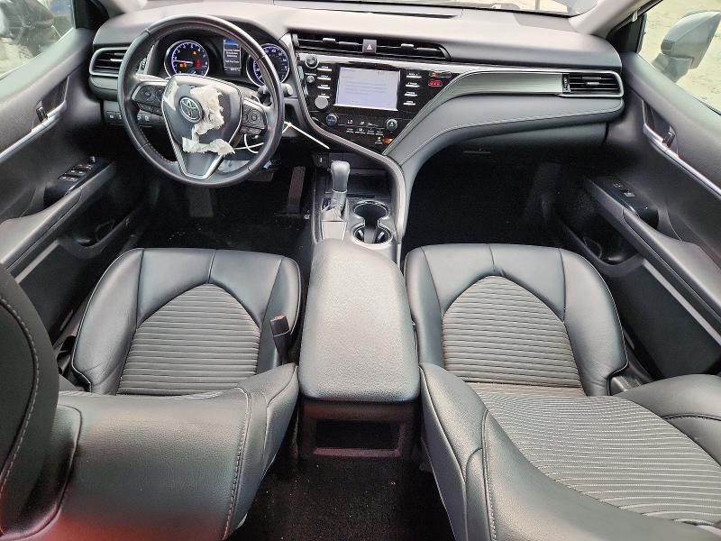 2019 TOYOTA CAMRY SE — Фото 8 из 12