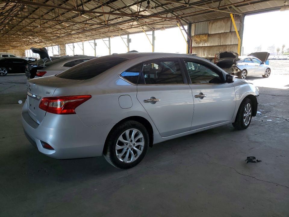 2019 NISSAN SENTRA SV — Фото 3 из 12