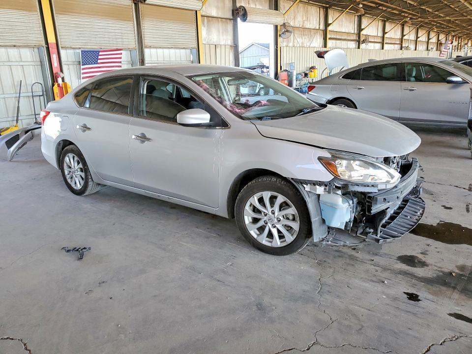 2019 NISSAN SENTRA SV — Фото 4 из 12