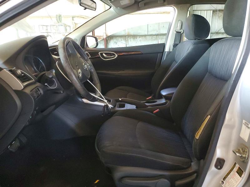 2019 NISSAN SENTRA SV — Фото 7 из 12