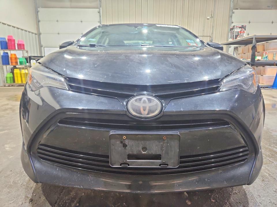 5YFBURHE8JP835448 2018 TOYOTA COROLLA photo no. 5