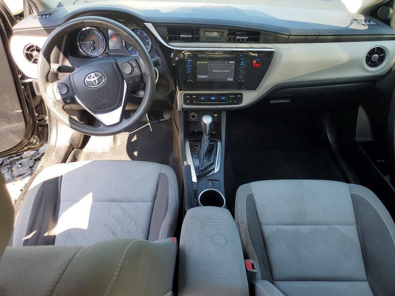 5YFBURHE8JP835448 2018 TOYOTA COROLLA photo no. 8