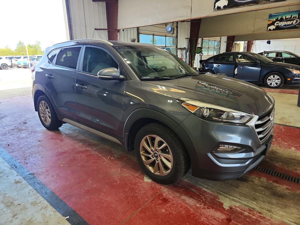 2018 HYUNDAI TUCSON SEL PLUS — Фото 4 из 13