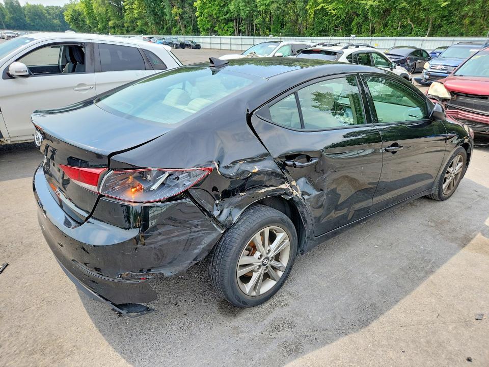 2018 HYUNDAI ELANTRA VALUE EDITION — Фото 3 из 12