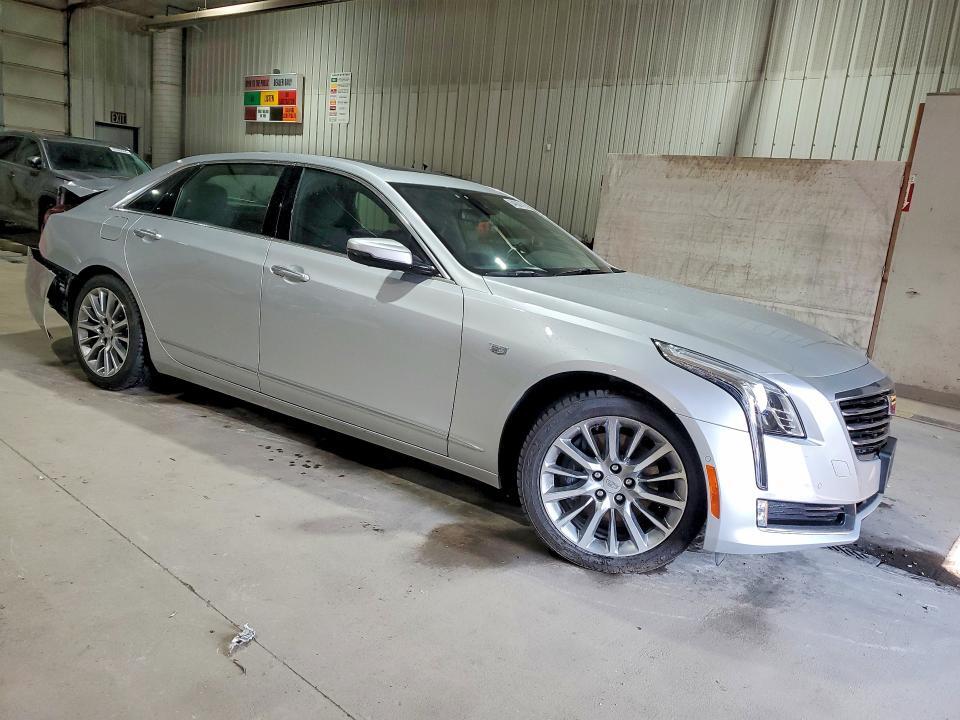 2018 CADILLAC CT6 LUXURY — Фото 4 из 12