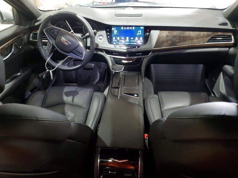 2018 CADILLAC CT6 LUXURY — Фото 8 из 12