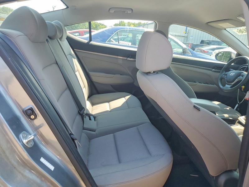 2018 HYUNDAI ELANTRA SE — Фото 10 из 12