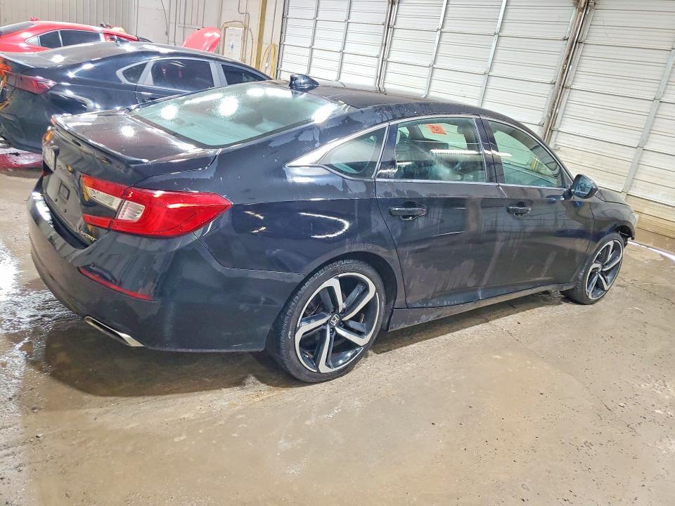 2018 HONDA ACCORD SPORT — Фото 3 из 13