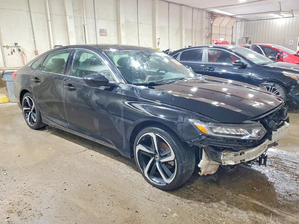 2018 HONDA ACCORD SPORT — Фото 4 из 13