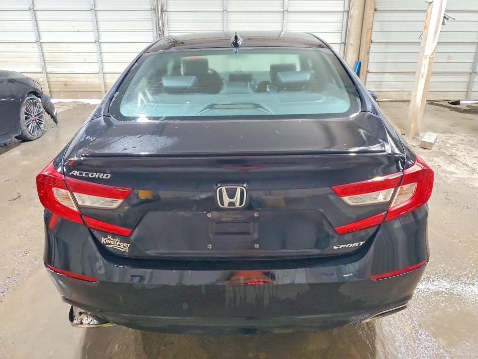 2018 HONDA ACCORD SPORT — Фото 6 из 13