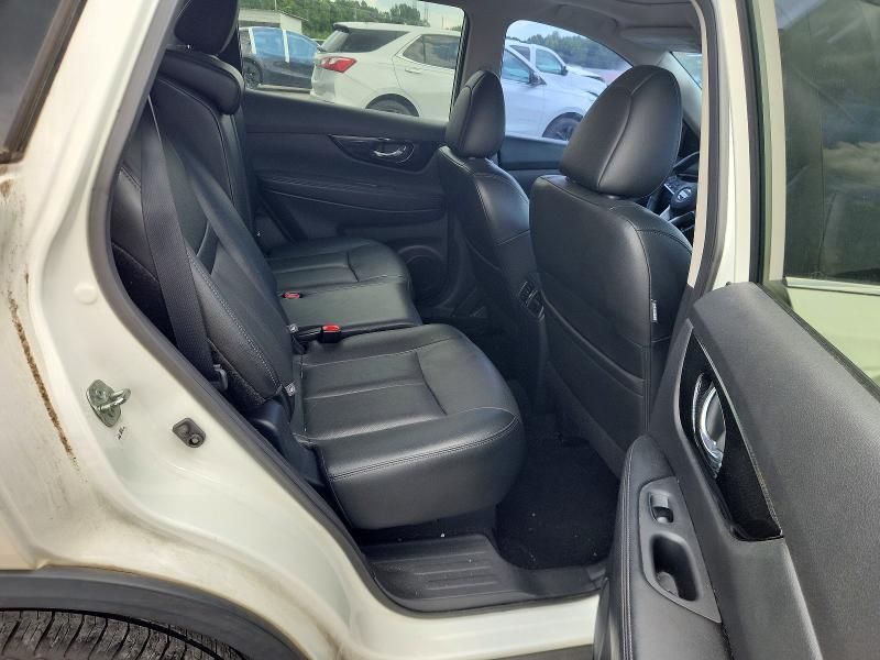 2018 NISSAN ROGUE SL — Фото 11 из 13