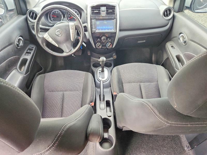 3N1CN7AP0JL883754 2018 NISSAN VERSA photo no. 8