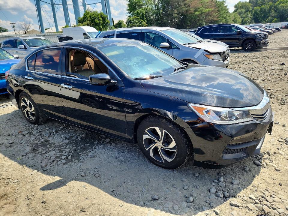 2017 HONDA ACCORD LX — Фото 4 из 12