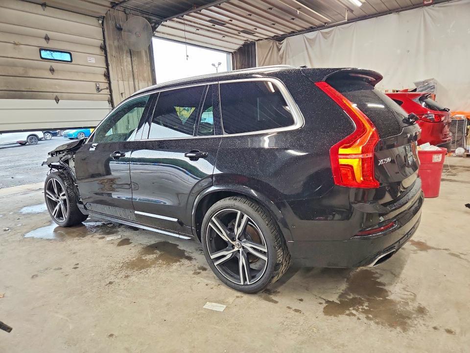 YV4A22PM8H1107934 2017 VOLVO XC90 photo no. 2