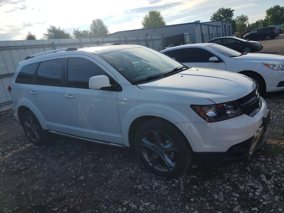 3C4PDCGB1HT501327 2017 DODGE JOURNEY photo no. 4