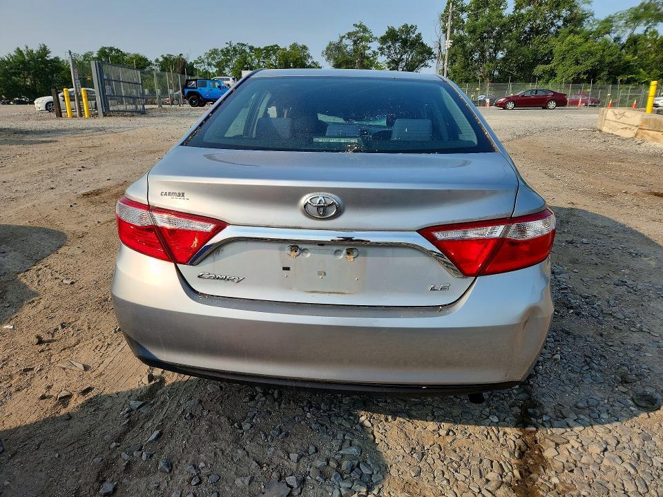 4T1BF1FK9HU724971 2017 TOYOTA CAMRY photo no. 6