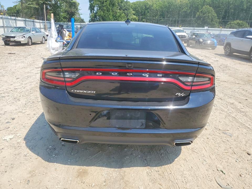 2017 DODGE CHARGER R/T — Фото 6 из 12