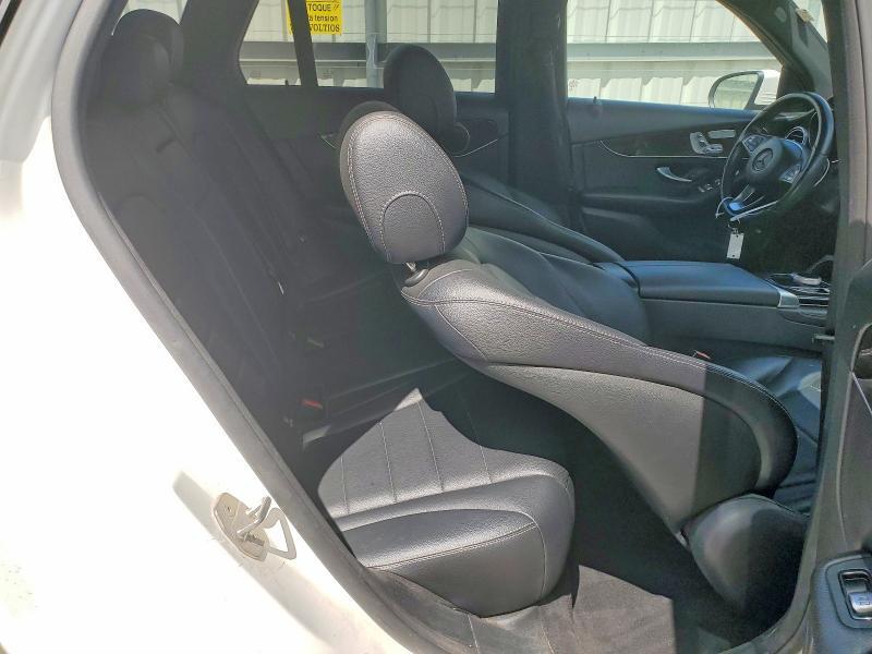 WDC0G4JB1HF190879 2017 MERCEDES-BENZ GLC photo no. 11