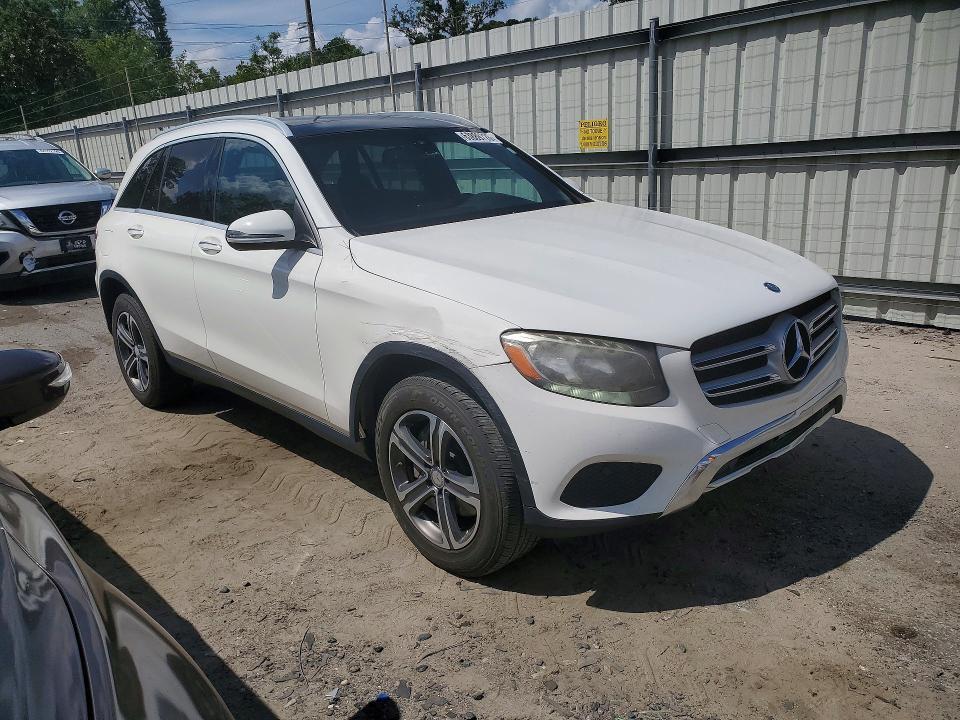 WDC0G4JB1HF190879 2017 MERCEDES-BENZ GLC photo no. 4