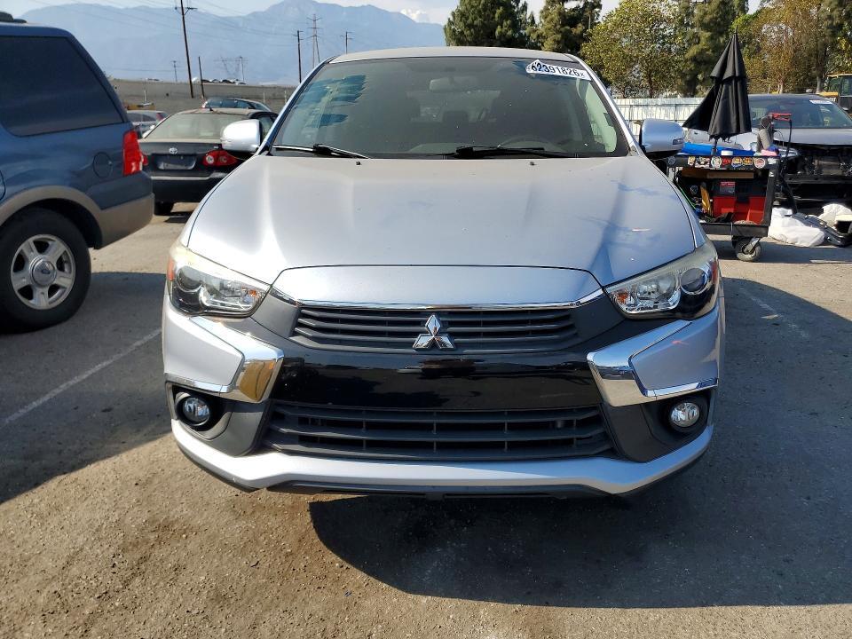 2017 MITSUBISHI OUTLANDER SPORT ES — Фото 5 из 14