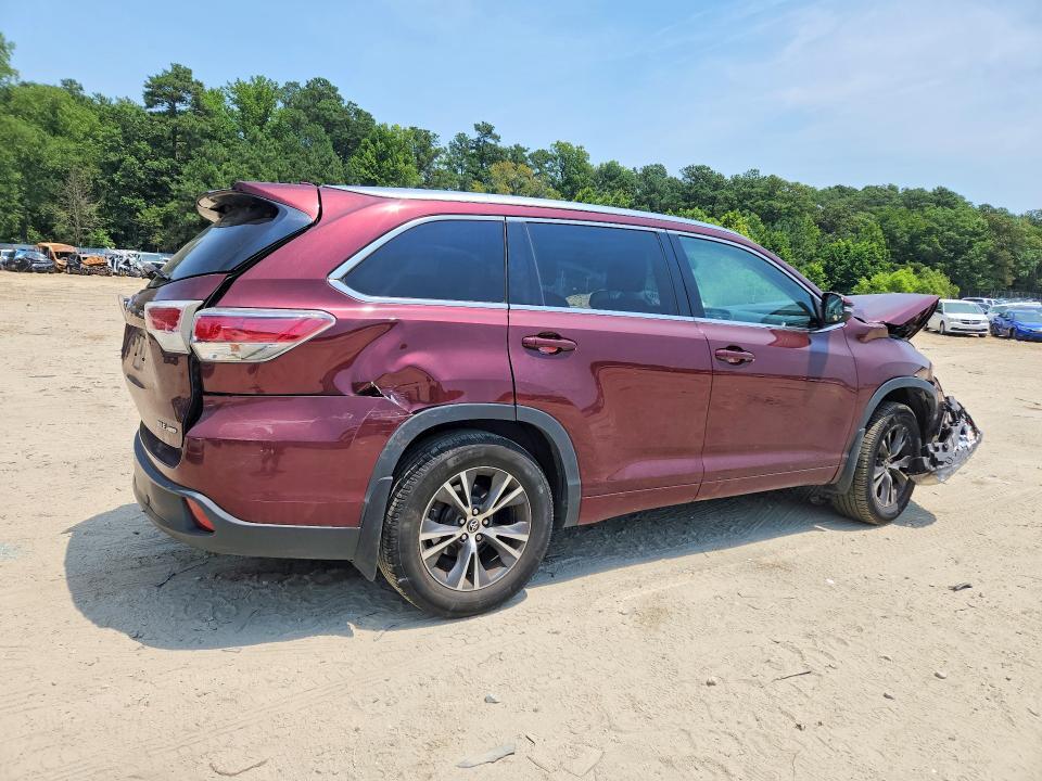 2016 TOYOTA HIGHLANDER XLE — Фото 3 из 13