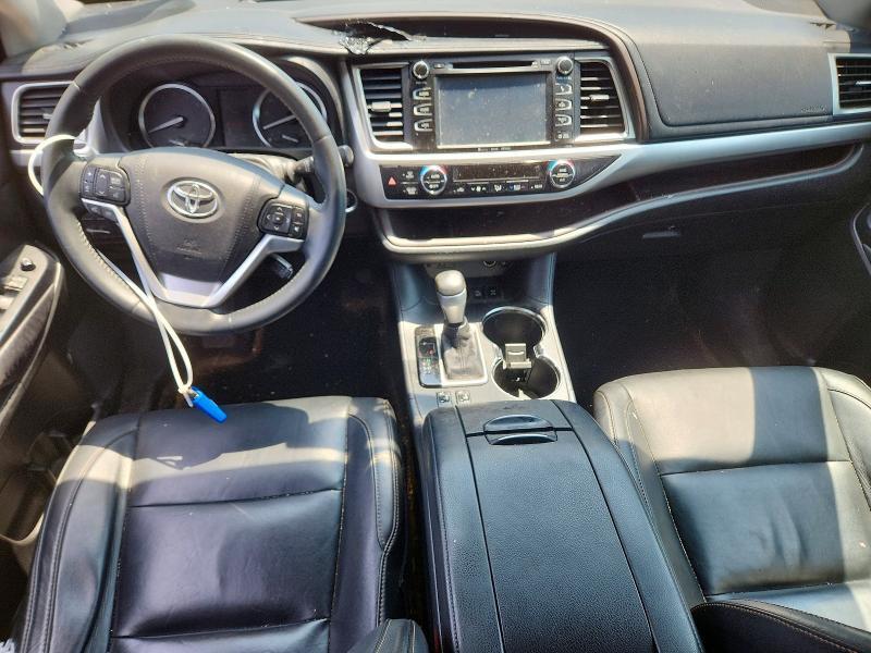 2016 TOYOTA HIGHLANDER XLE — Фото 8 из 13