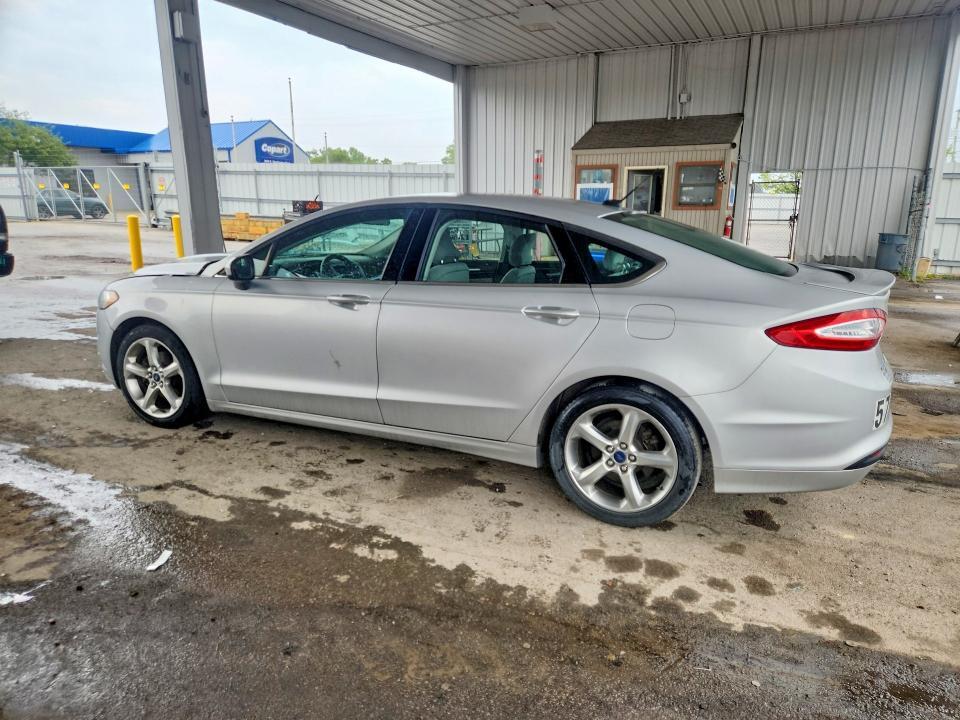 2016 FORD FUSION S — Фото 2 из 12