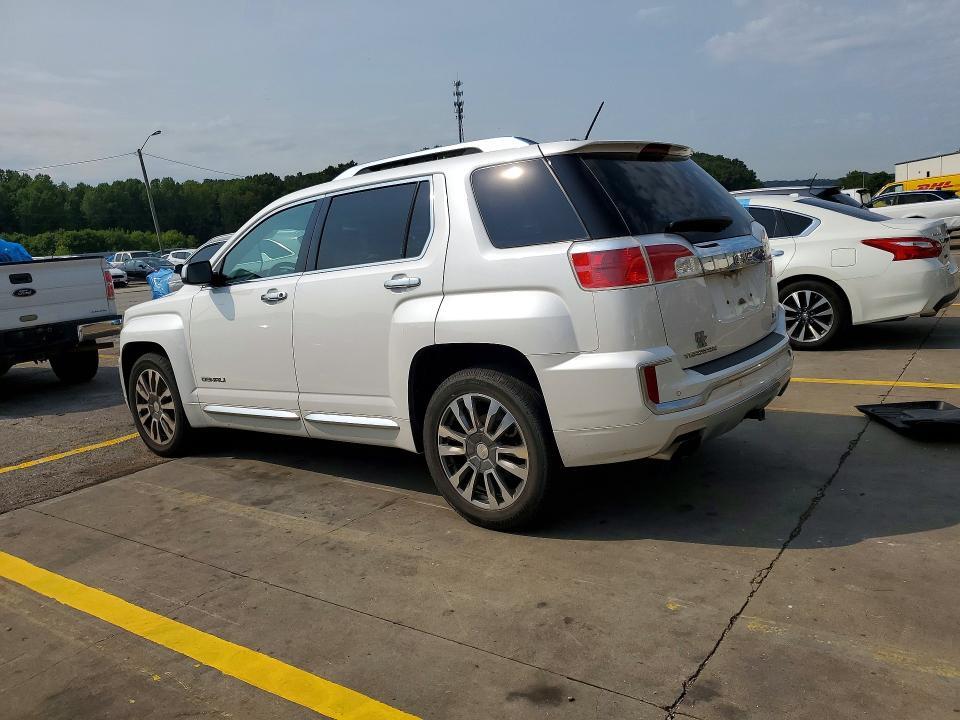 2016 GMC TERRAIN DENALI — Фото 2 из 13
