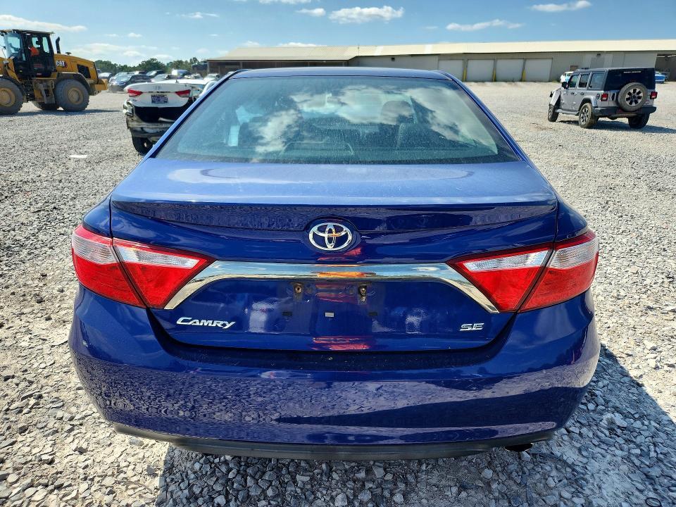 2016 TOYOTA CAMRY SE — Фото 6 из 13