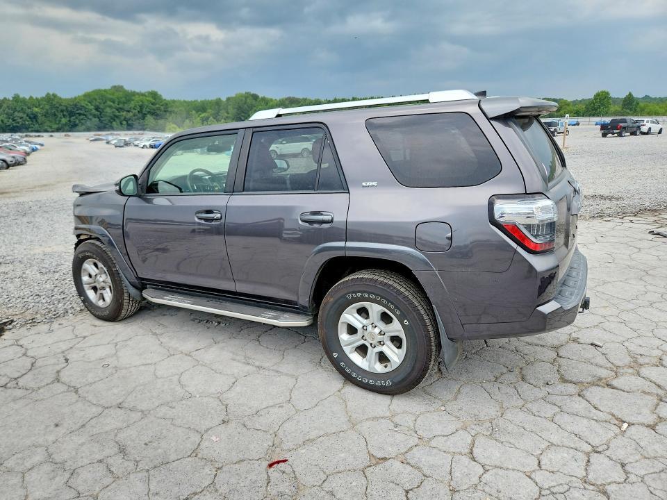 2016 TOYOTA 4RUNNER SR5 PREMIUM — Фото 2 из 13