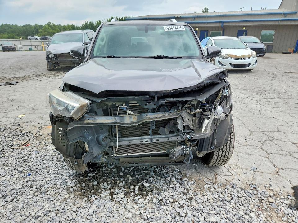 2016 TOYOTA 4RUNNER SR5 PREMIUM — Фото 5 из 13