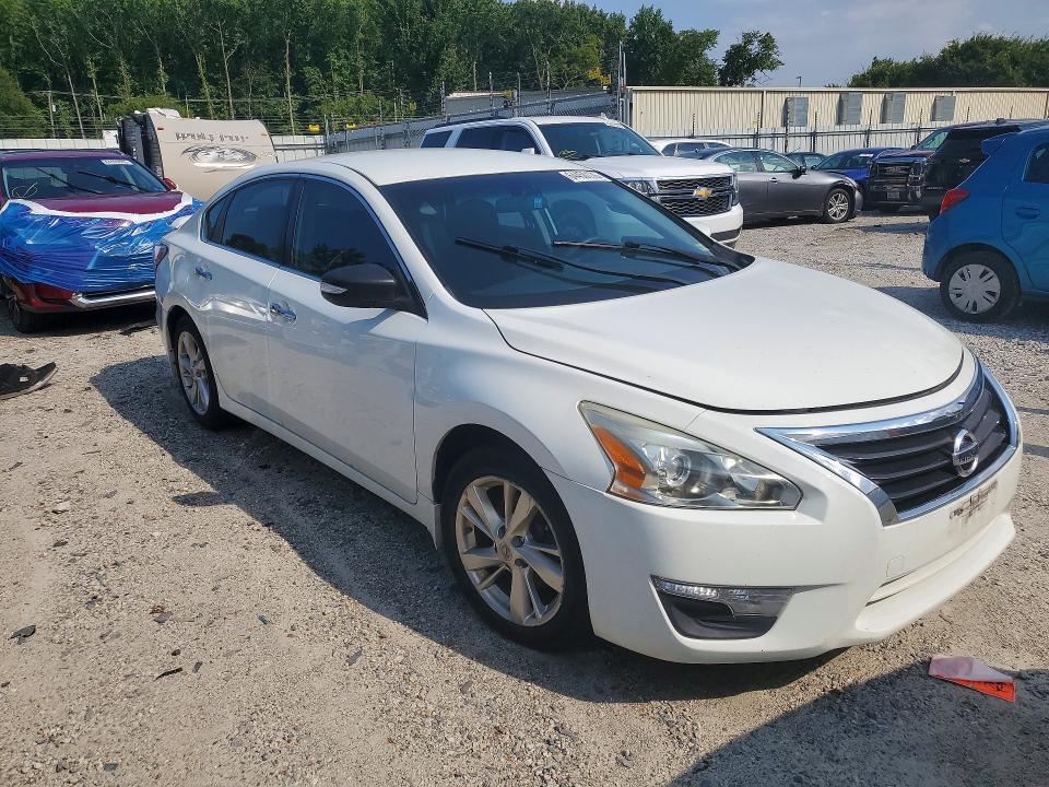 2015 NISSAN ALTIMA 2.5 S — Фото 4 из 13