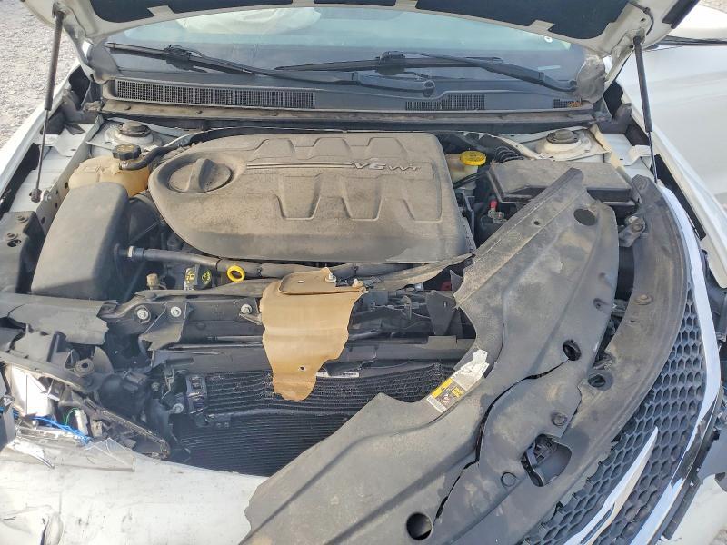 1C3CCCCG7FN519190 2015 CHRYSLER 200 photo no. 11