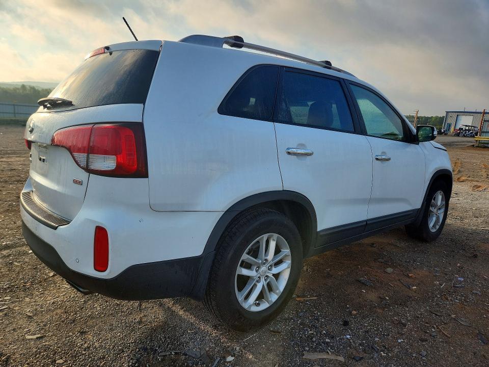 5XYKT3A6XFG593146 2015 KIA SORENTO photo no. 3