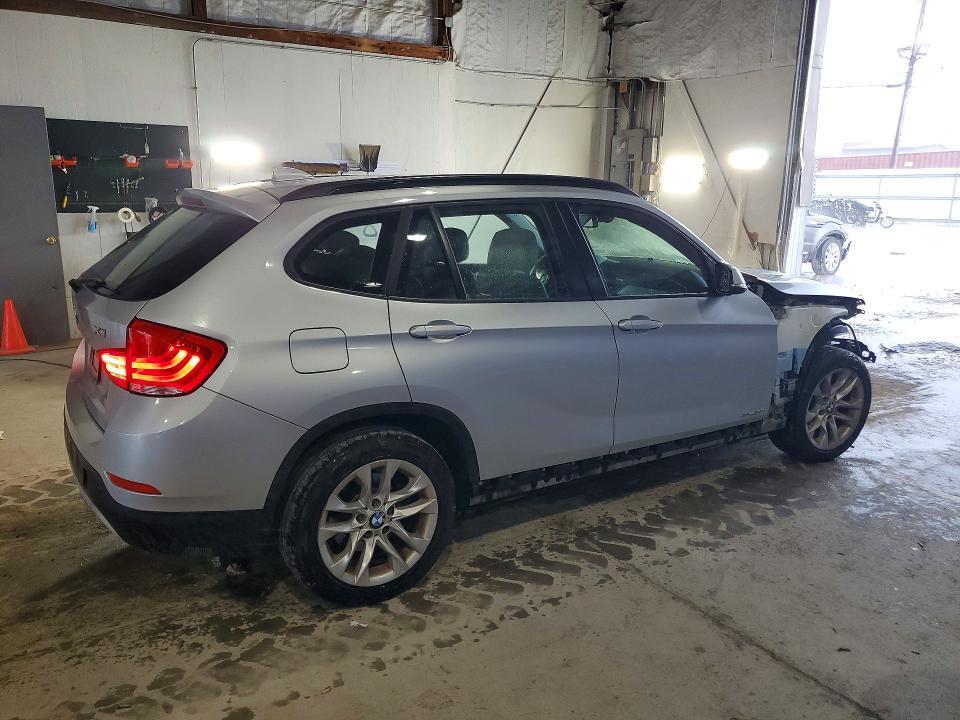 2015 BMW X1 XDRIVE28I — Фото 3 из 12