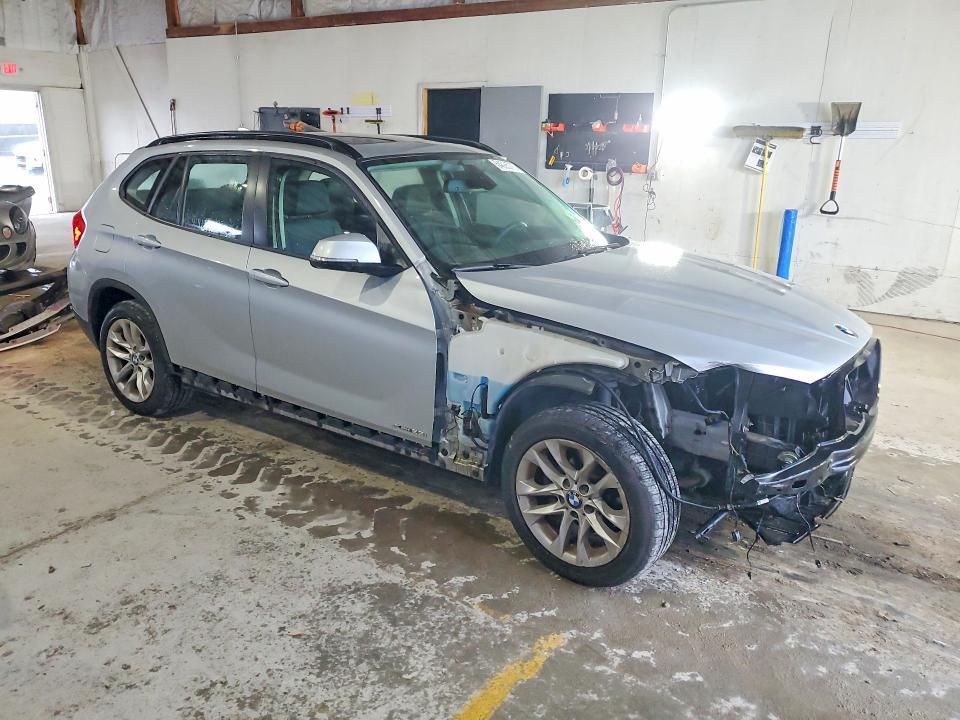 2015 BMW X1 XDRIVE28I — Фото 4 из 12