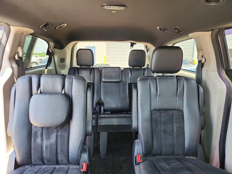 2015 DODGE GRAND CARAVAN SXT — Фото 10 из 13