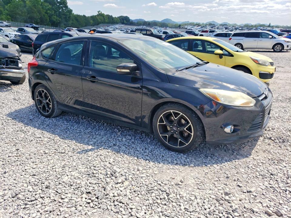 2014 FORD FOCUS SE — Фото 4 из 12