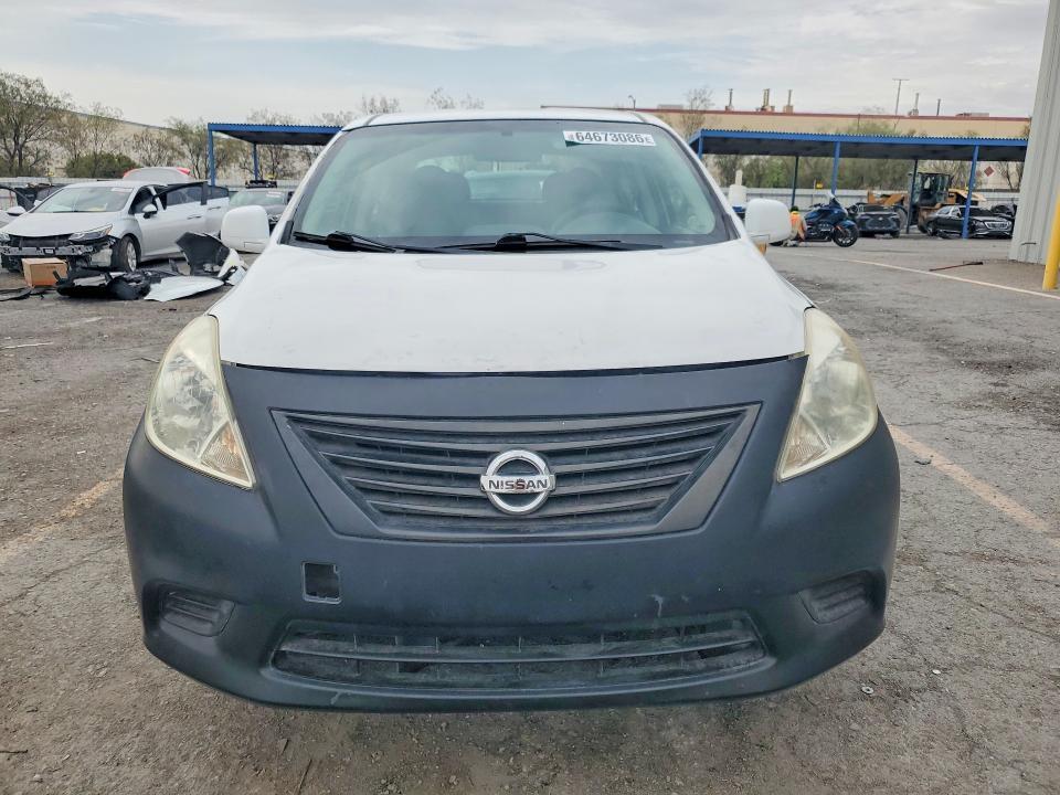 2014 NISSAN VERSA 1.6 S PLUS — Фото 5 из 12