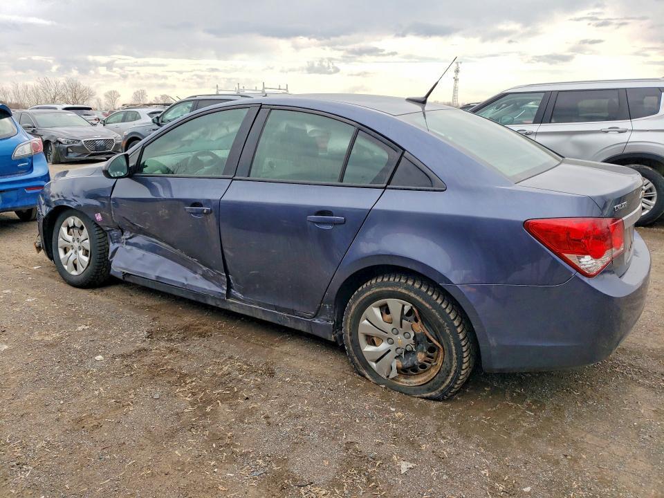 2013 CHEVROLET CRUZE LS — Фото 2 из 12