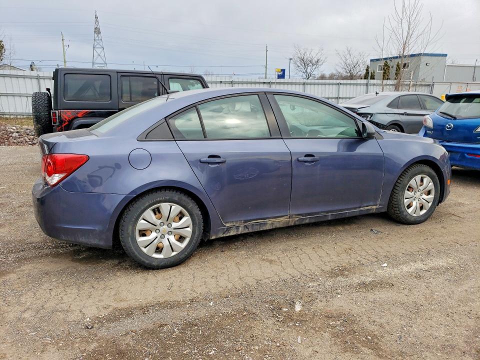 2013 CHEVROLET CRUZE LS — Фото 3 из 12