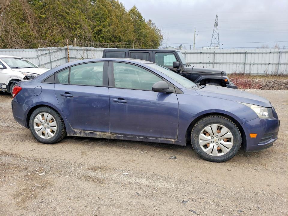 2013 CHEVROLET CRUZE LS — Фото 4 из 12