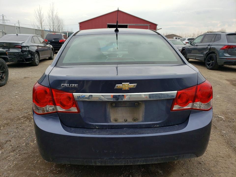 2013 CHEVROLET CRUZE LS — Фото 6 из 12