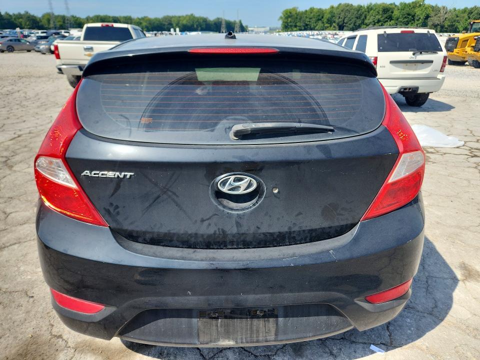 2013 HYUNDAI ACCENT SE — Фото 6 из 12