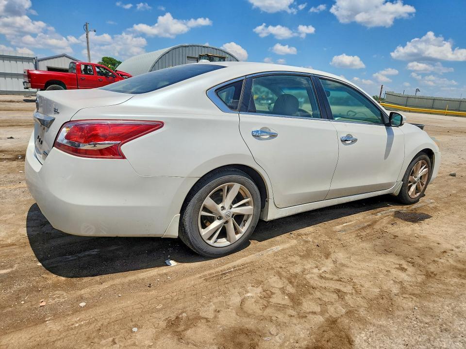 1N4AL3AP7DC282785 2013 NISSAN ALTIMA photo no. 3