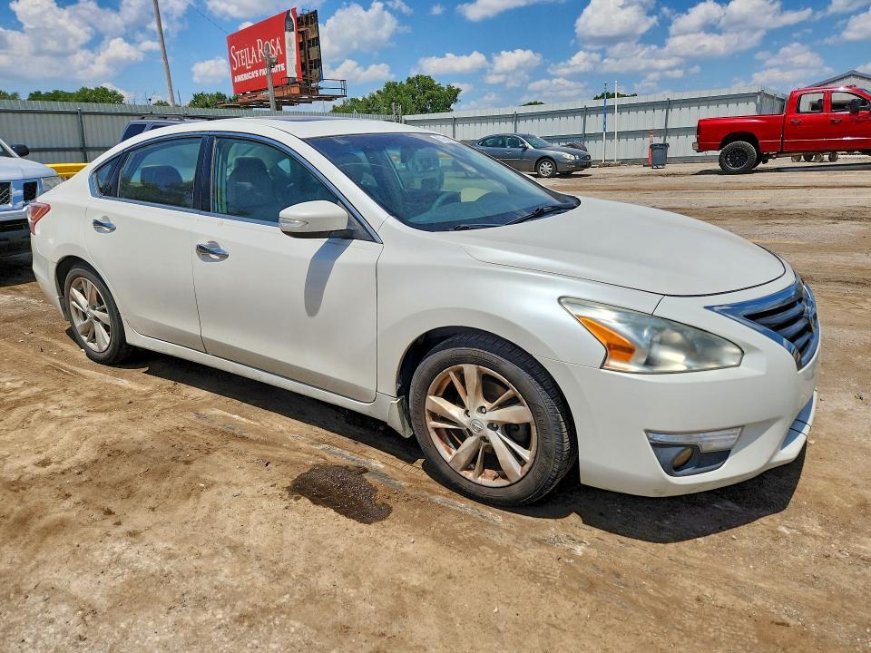 1N4AL3AP7DC282785 2013 NISSAN ALTIMA photo no. 4