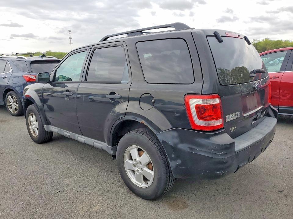 2012 FORD ESCAPE XLT — Фото 2 из 13