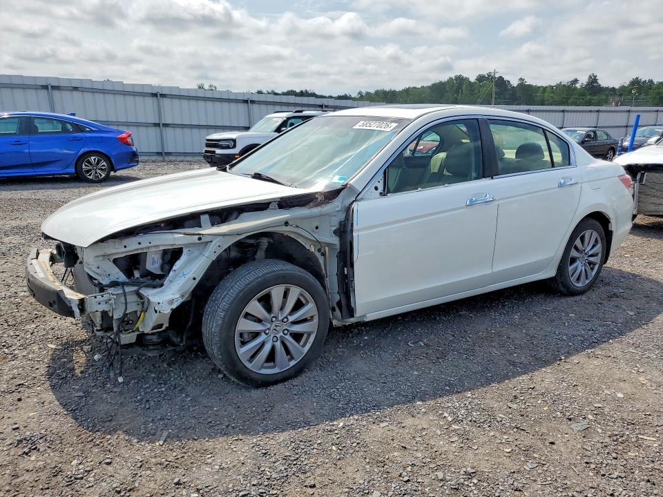 1HGCP3F85CA027461 2012 HONDA ACCORD photo no. 1