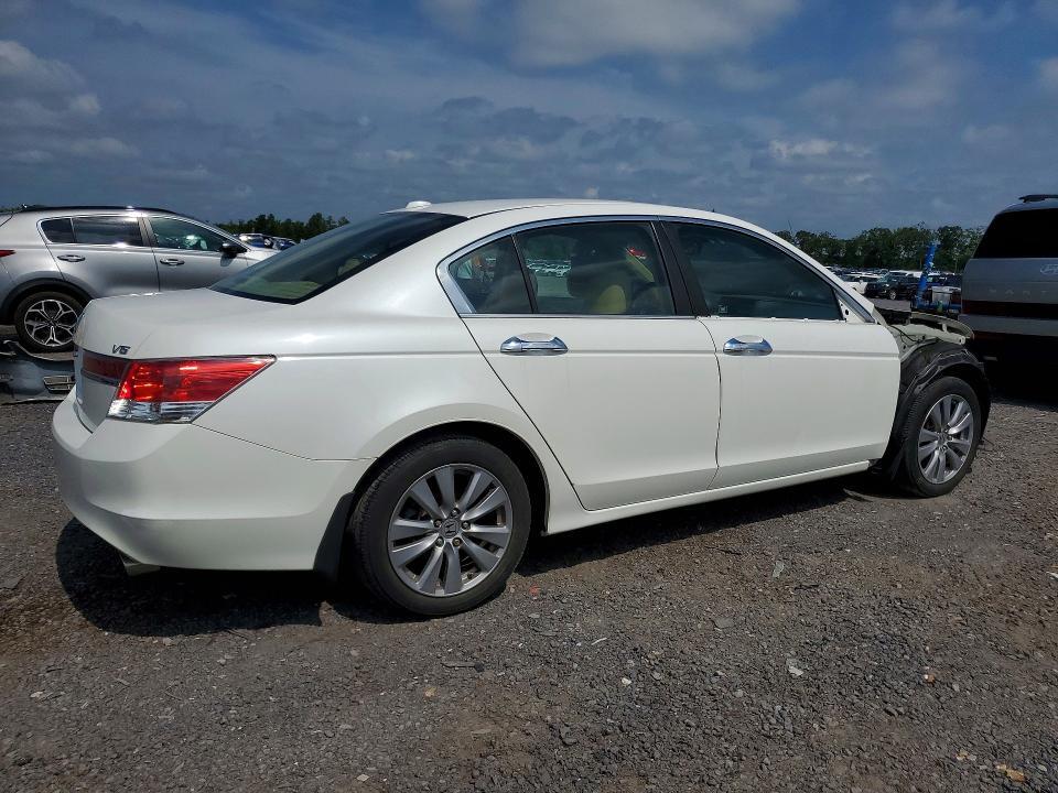 1HGCP3F85CA027461 2012 HONDA ACCORD photo no. 3