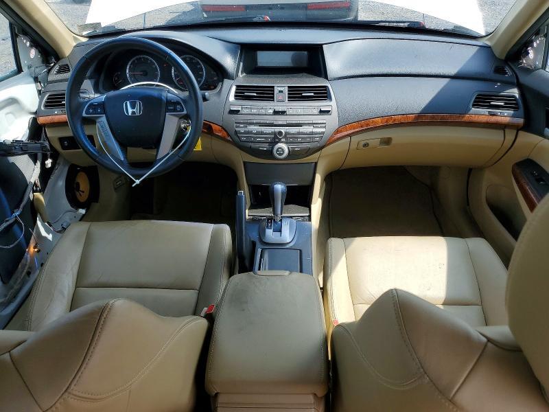 1HGCP3F85CA027461 2012 HONDA ACCORD photo no. 8